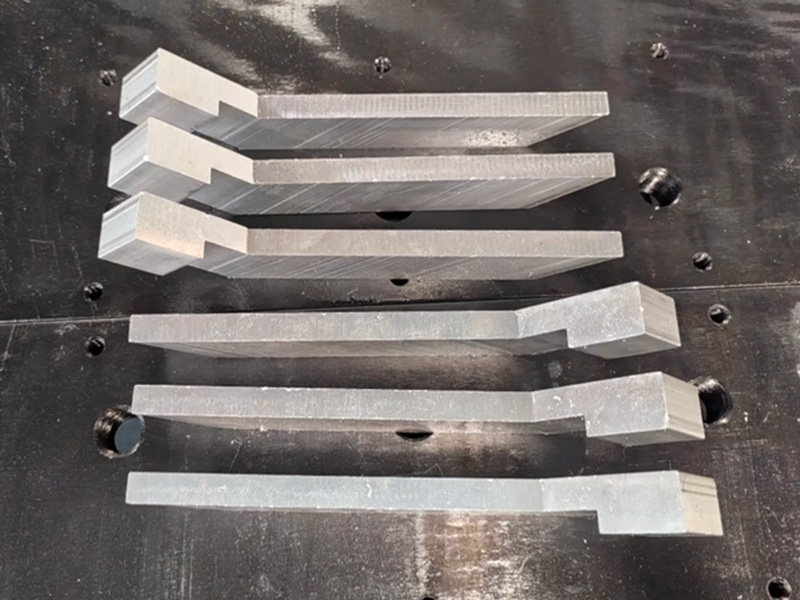 Cut the door and window handles into shape with a single blade